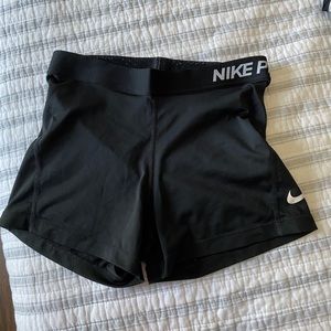 Nike Pro